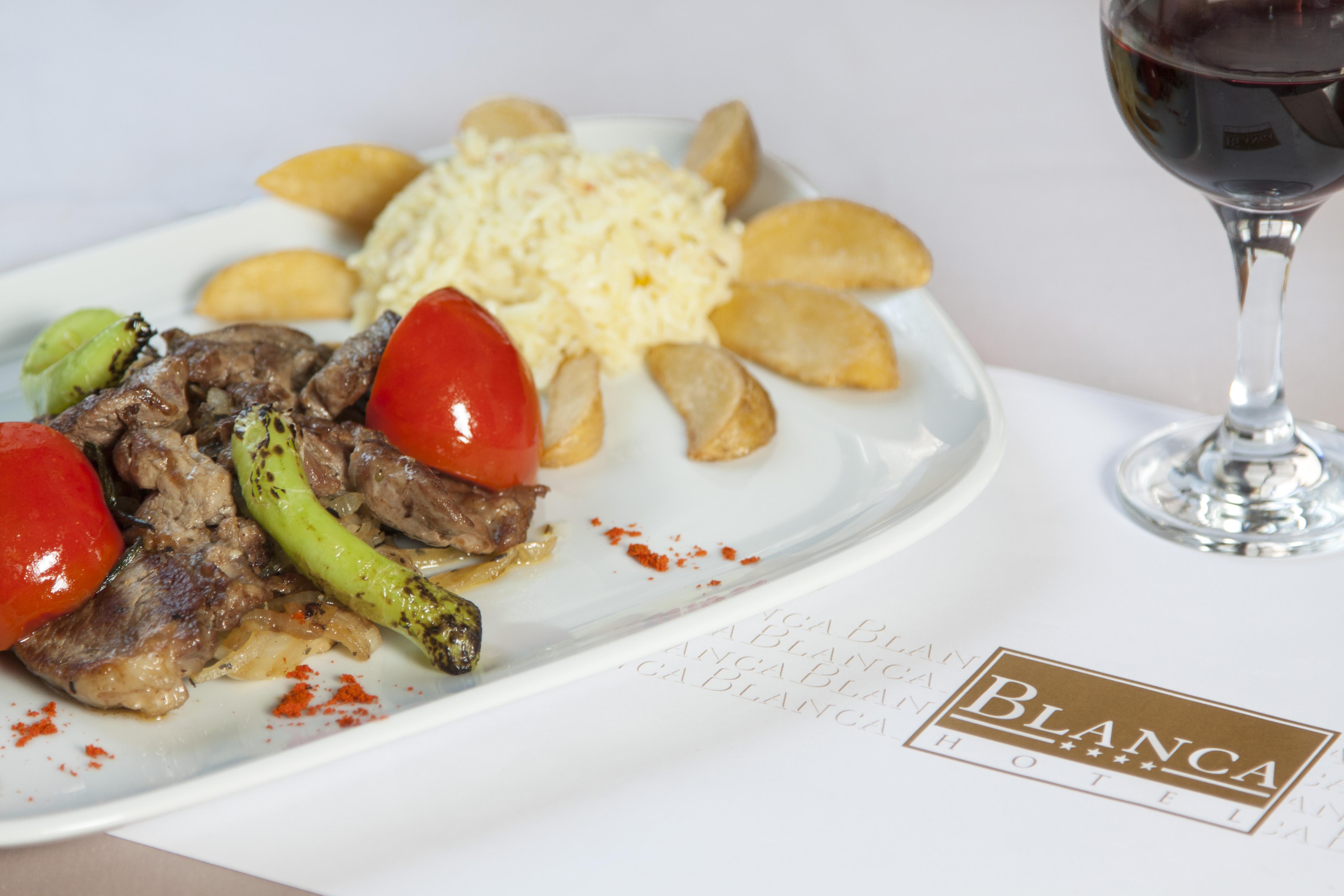 Hotel Blanca 4*