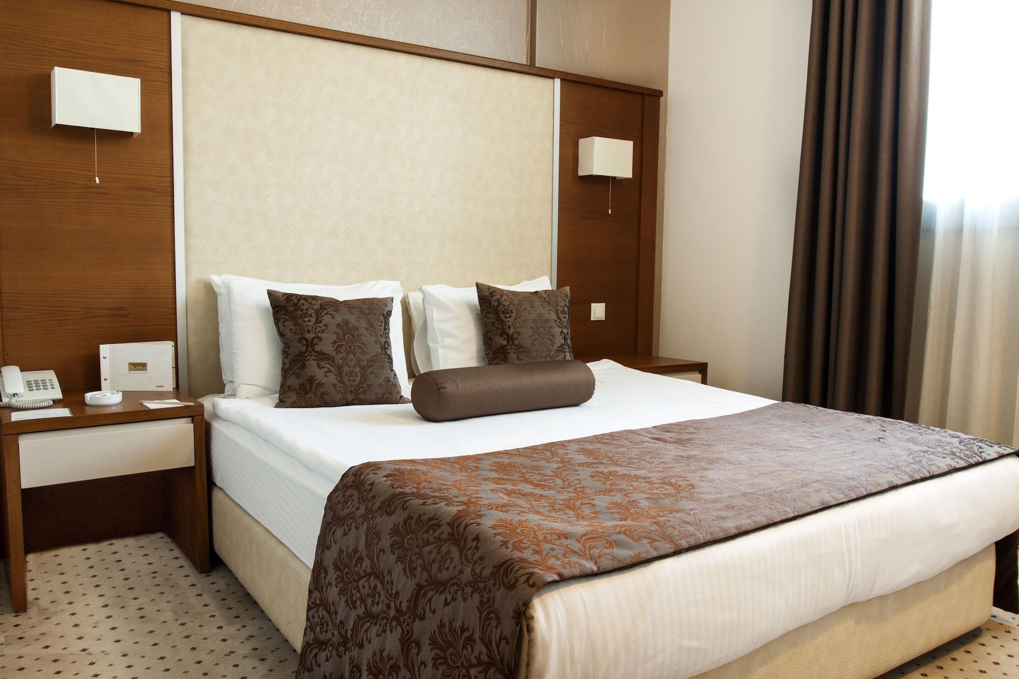 Blanca Hotel 4*